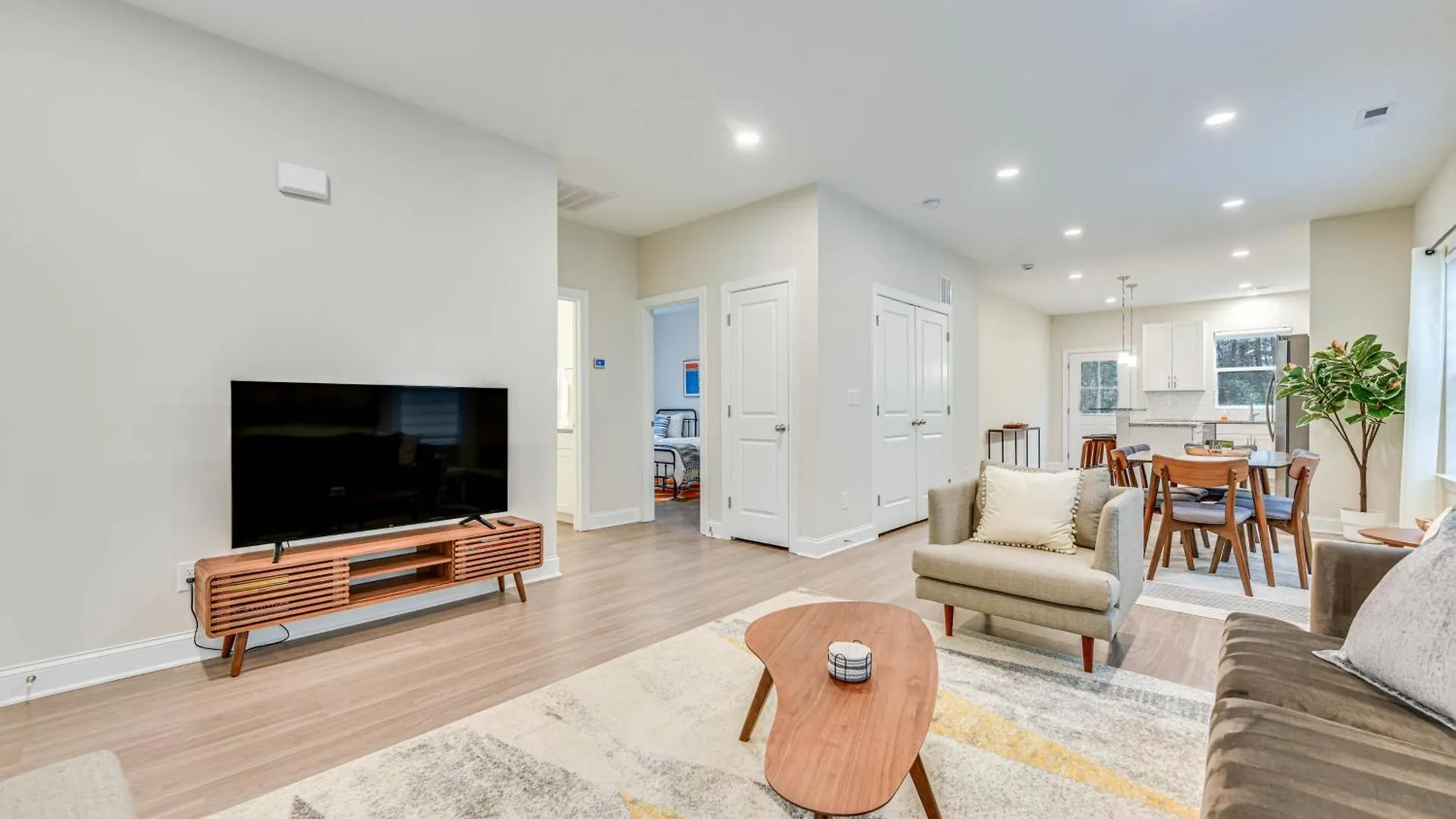 Family-Friendly Home About 5 Mi To Unc Charlotte!